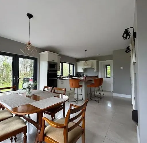 Carhan House - * Cahersiveen